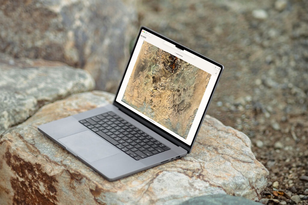 Mac Book v4